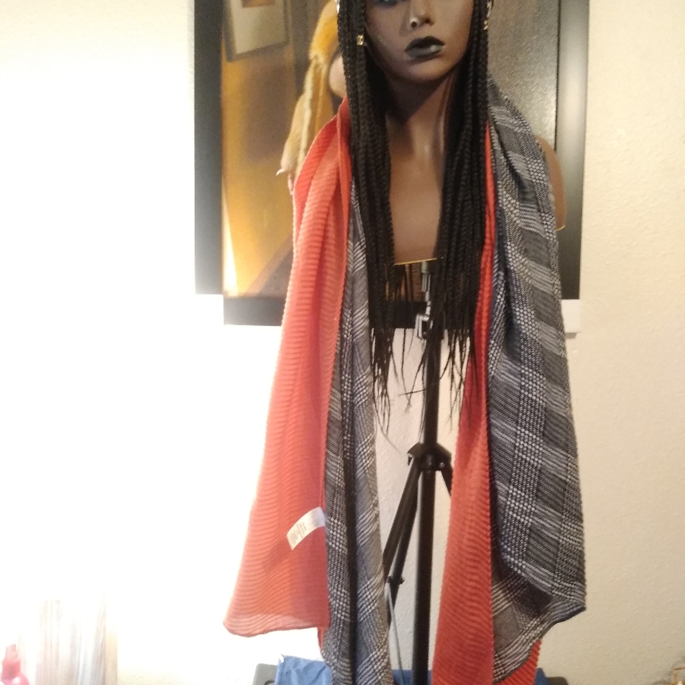Please welcome my new model Fatima for sale is the scarf she winter time fine - Picture 11 of 14
